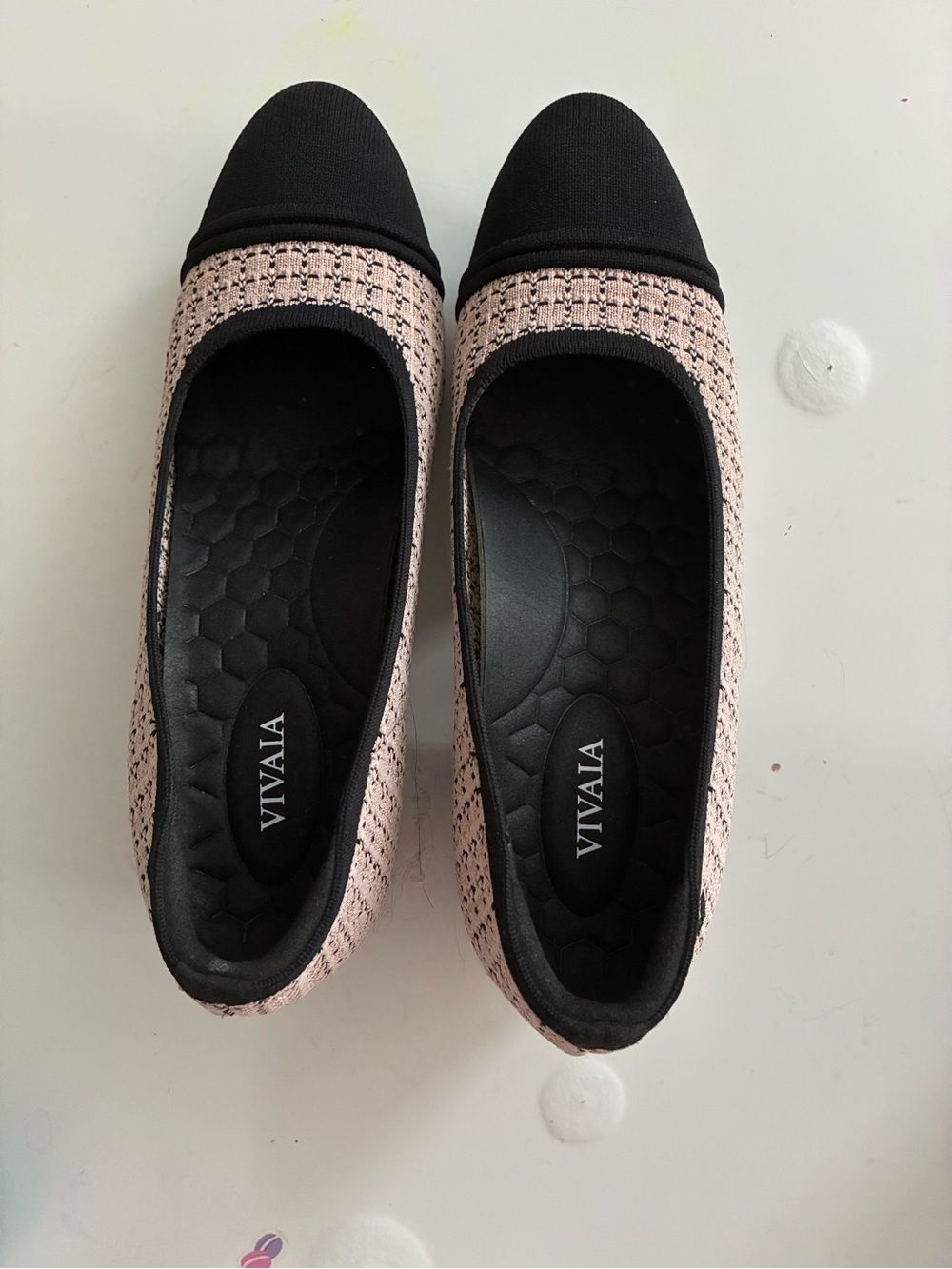 Women's Pink and Black Ballet Flats
